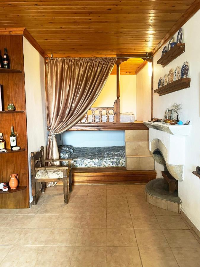 Tetrapolis Cottage Arkasa Bagian luar foto